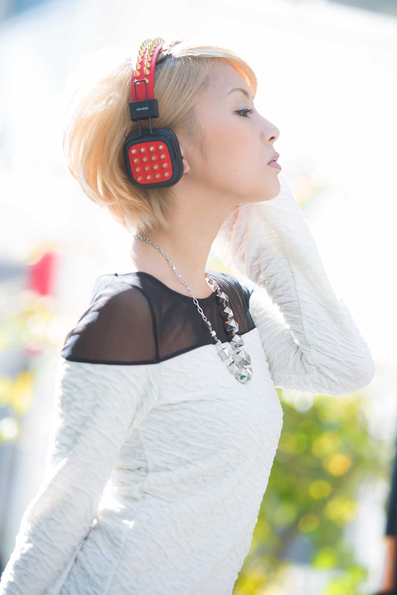 Studs Headphones